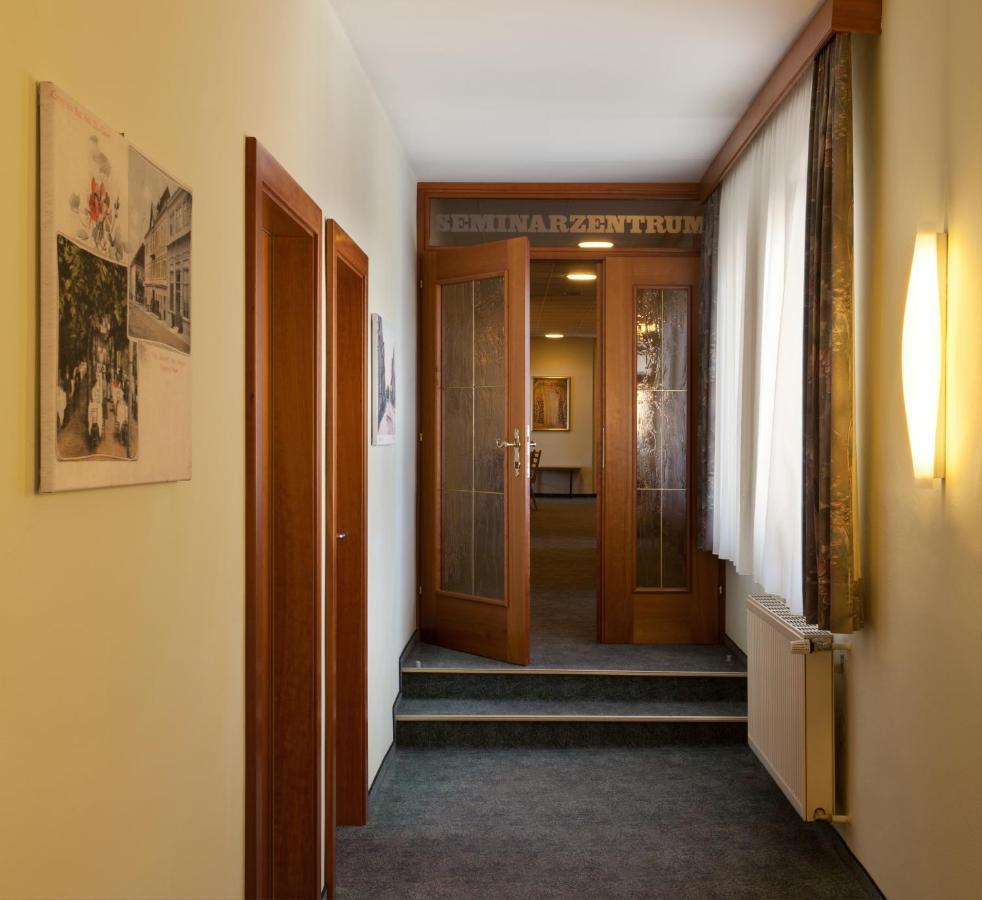 Hotel Hallerhof Bad Hall Exterior foto